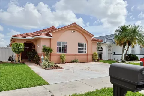 3155 W 72nd St, Hialeah, FL 33018