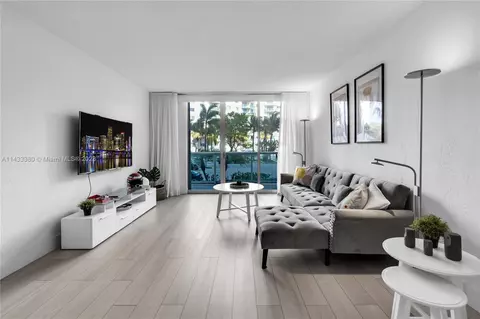 19390 Collins Ave #118, Sunny Isles Beach, FL 33160