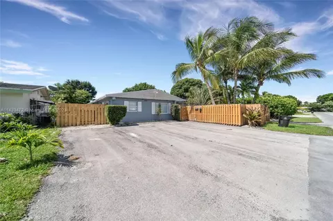 1120 SW 30th St, Fort Lauderdale, FL 33315