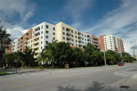 2775 NE 187th St #220, Aventura, FL 33180