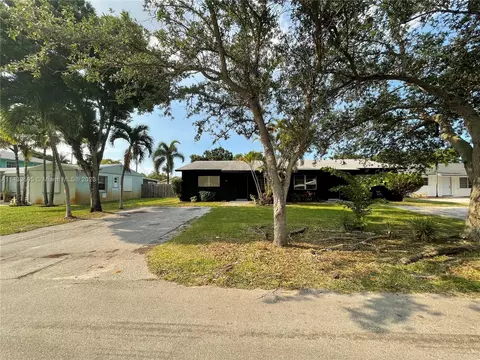 713 SW 14th Ct, Fort Lauderdale, FL 33315
