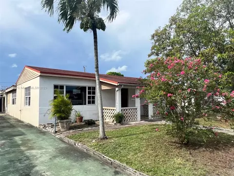 765 E 6th Pl, Hialeah, FL 33010 photo 2