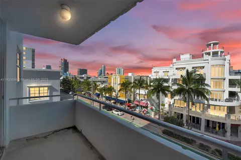 465 Ocean Dr #505, Miami Beach, FL 33139
