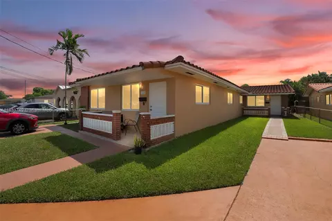 260 NW 49th Ave, Miami, FL 33126