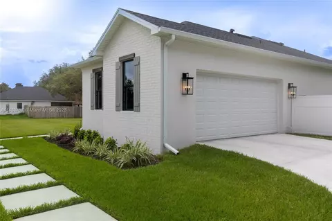 7835 7th Pl, La Belle, FL 33935 photo 3