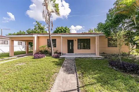 845 NE 180th St, Miami, FL 33162