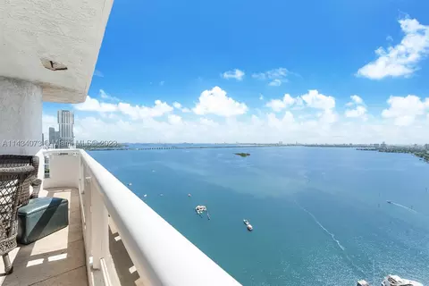 1717 N Bayshore Dr #A-3334, Miami, FL 33132