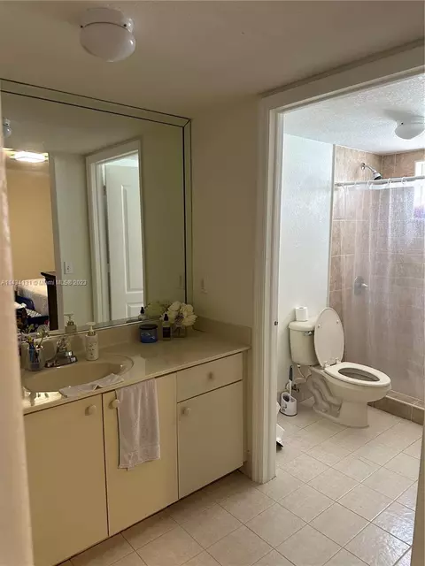 11047 W Okeechobee Rd #101, Hialeah Gardens, FL 33018 photo 7