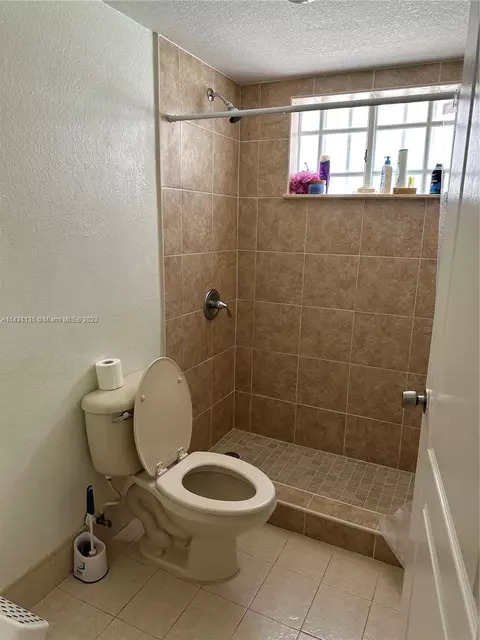 11047 W Okeechobee Rd #101, Hialeah Gardens, FL 33018 photo 8