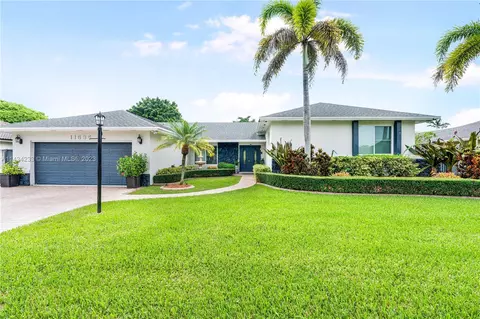11535 SW 101st Ter, Miami, FL 33176