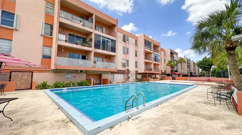 1900 W 68th St #D202, Hialeah, FL 33014 photo 22
