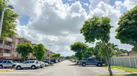 1900 W 68th St #D202, Hialeah, FL 33014 photo 2