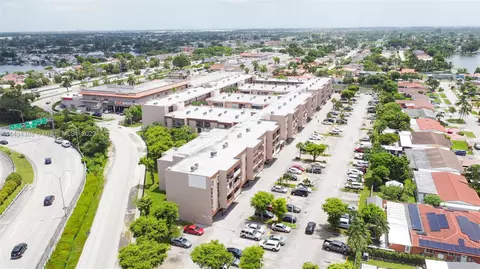 1900 W 68th St #D202, Hialeah, FL 33014 photo 30