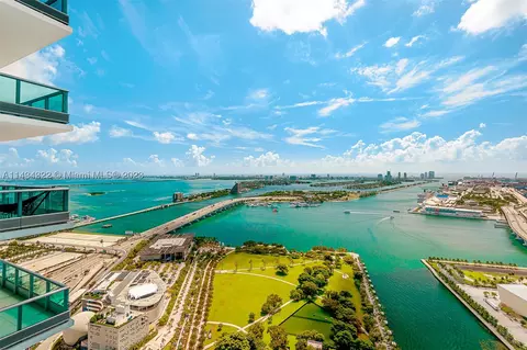 900 Biscayne Blvd #5002, Miami, FL 33132
