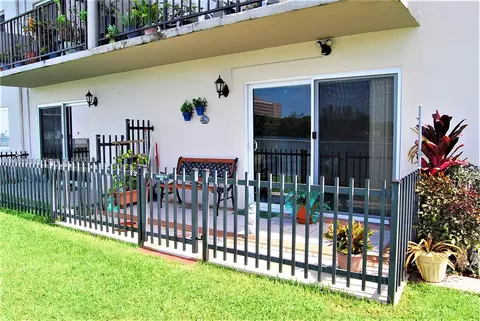 5501 NW 7th St #E109, Miami, FL 33126 photo 2