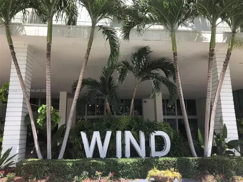 350 S Miami Ave #1909, Miami, FL 33130