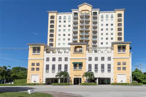1627 SW 37th Ave #302, Miami, FL 33145