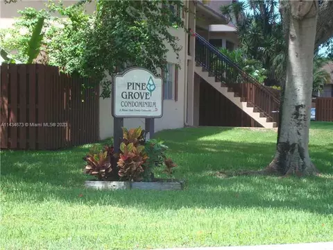 11261 SW 88 St #208H, Miami, FL 33176