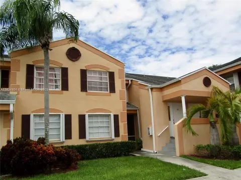 2627 SE 19th Ct #102-C, Homestead, FL 33035