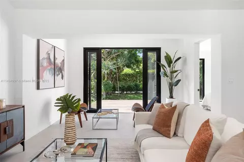 190 NW 93rd St, Miami Shores, FL 33150