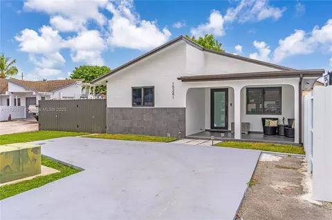 15241 SW 112th Pl, Miami, FL 33157