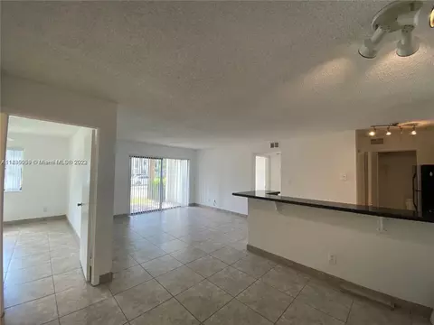 Undisclosed, Hollywood, FL 33021