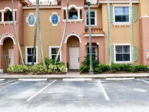 10624 SW 8th St #107, Pembroke Pines, FL 33025