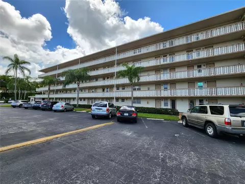 4650 Washington St #107, Hollywood, FL 33021