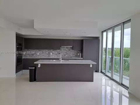 7825 NW 107th Ave #204, Doral, FL 33178