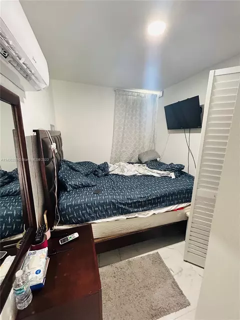 635 W 72nd Pl, Hialeah, FL 33014 photo 17