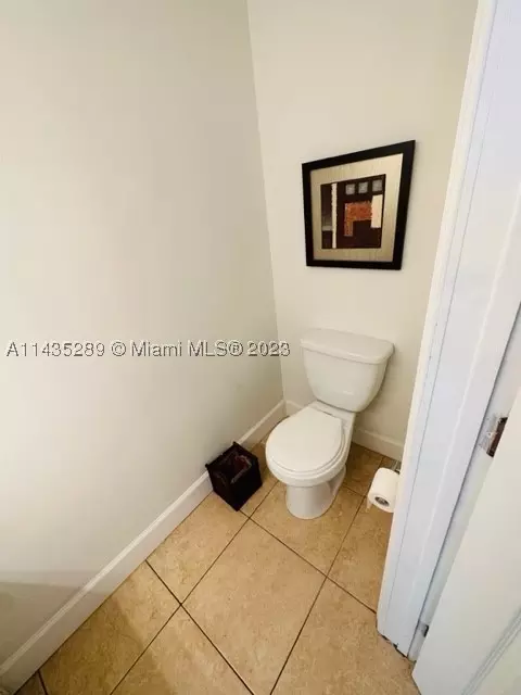 7191 W 3rd Ave, Hialeah, FL 33014 photo 7