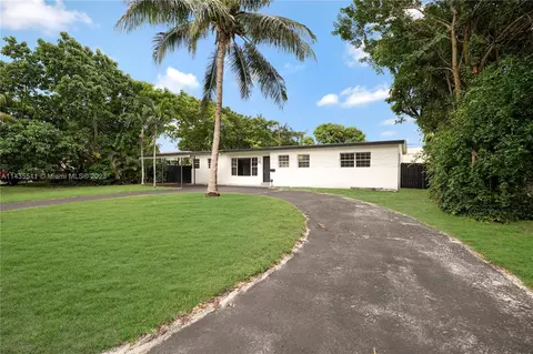 20211 NE 15th Ave, Miami, FL 33179