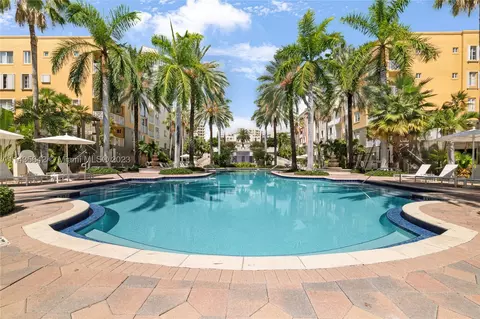 100 Meridian Ave #223, Miami Beach, FL 33139