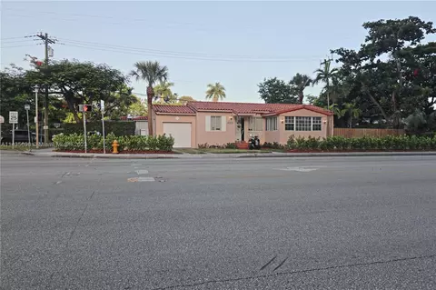 2001 SW 37th Ave, Miami, FL 33145