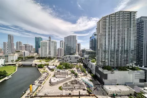 690 SW 1st Ct #2720, Miami, FL 33130