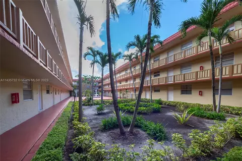 4655 Palm Ave #133, Hialeah, FL 33012