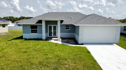 2904 21st SW, Lehigh Acres, FL 33976