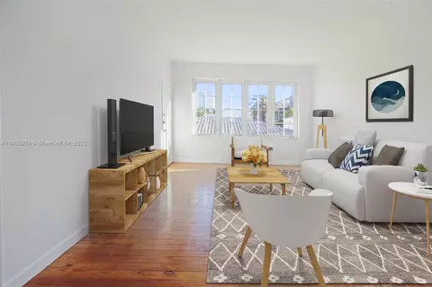 610 Michigan Ave #8, Miami Beach, FL 33139
