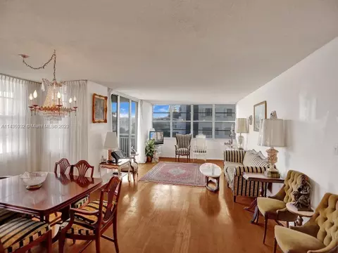 18051 Biscayne Blvd #304, Aventura, FL 33160