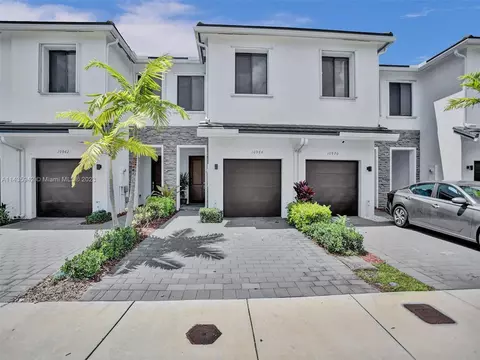 10966 SW 235th St #10966, Homestead, FL 33032