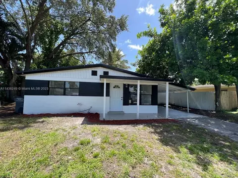 5836 Hope St, Hollywood, FL 33021