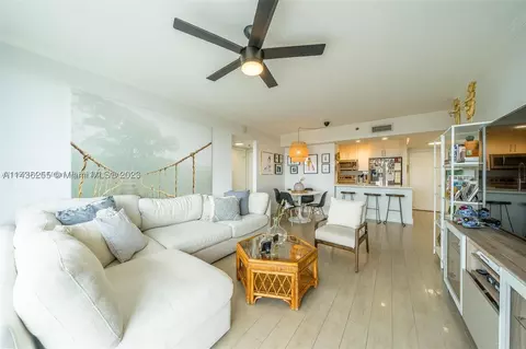 2665 SW 37th Ave #912, Miami, FL 33133