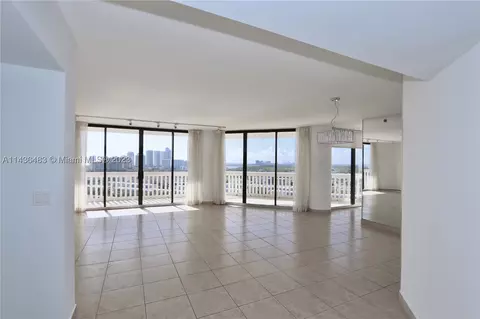 2000 Island Blvd #1902, Aventura, FL 33160