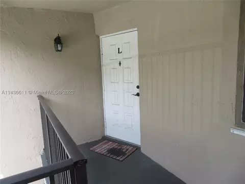 1000 Constitution Dr #1000L, Homestead, FL 33034