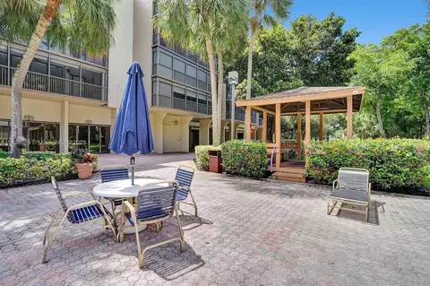 2808 N 46th Ave #E651, Hollywood, FL 33021 photo 31
