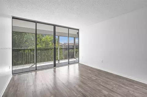2808 N 46th Ave #E651, Hollywood, FL 33021 photo 11