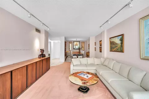 2808 N 46th Ave #E651, Hollywood, FL 33021