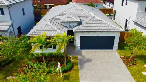 13337 SW 284th Ter, Homestead, FL 33033