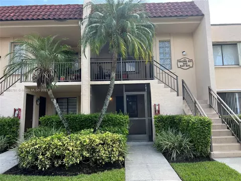 16421 Blatt Blvd #103, Weston, FL 33326