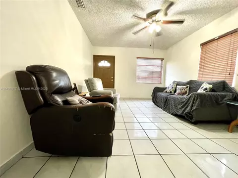 451 SE 6th St, Hialeah, FL 33010 photo 30